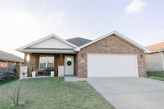 6007 NW Sherman St, Bella Vista, AR 72713