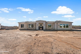 1933 E Long Rifle Rd, Phoenix, AZ 85086