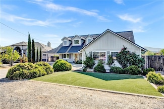 18695 Horseshoe Rd, Hidden Valley Lake, CA 95467