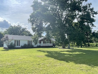 335 Carroll Rd, Richmond, TX 77469