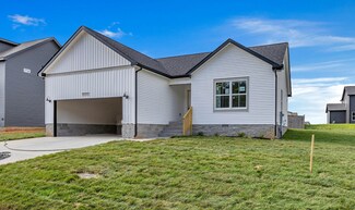 176 Leitrim Dr, Clarksville, TN 37042