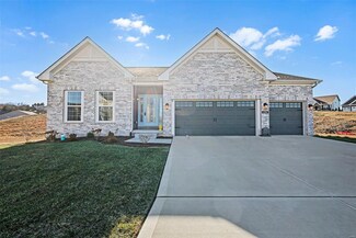 1196 Bloomfield Dr, Eureka, MO 63025