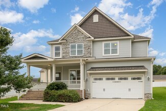 41 Twin Leaf Cir, Clayton, NC 27520