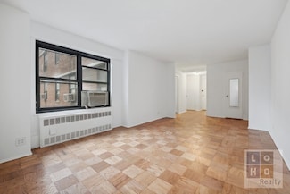 385 Grand St Unit L502, New York, NY 10002