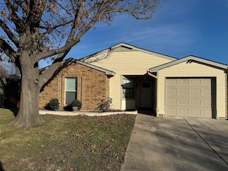 4522 Jenkins St, The Colony, TX 75056