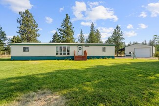 52044 Whispering Pines Loop E, Reardan, WA 99029