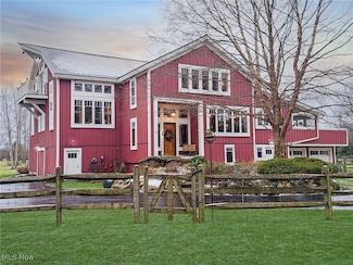 18660 Ravenna Rd, Chagrin Falls, OH 44023