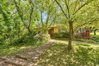 6880 White Ln, Loomis, CA 95650