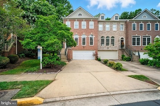 10189 Castlewood Ln, Oakton, VA 22124