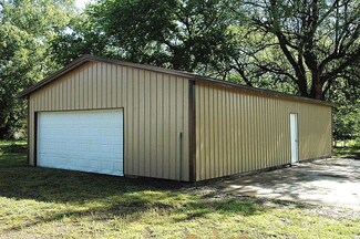 2615 Elm Ave, Parsons, KS 67357