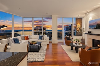 500 106th Ave NE Unit 4105, Bellevue, WA 98004