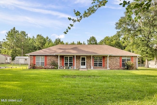 163 Inda Rd E, Perkinston, MS 39573
