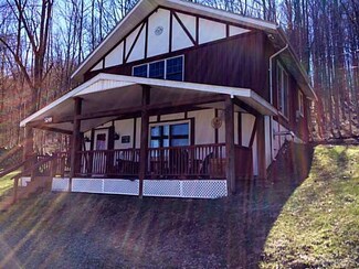 5249 Howe Hill Rd, Great Valley, NY 14741