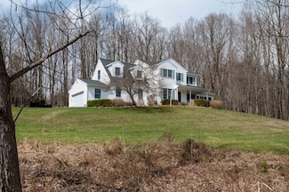 235 N Nassau Rd, Averill Park, NY 12018