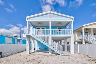 718 Garden State Ln, Key Largo, FL 33037