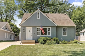 3936 Zarthan Ave S, Saint Louis Park, MN 55416