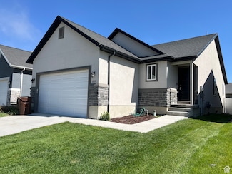 1808 E Shadow Dr, Eagle Mountain, UT 84005