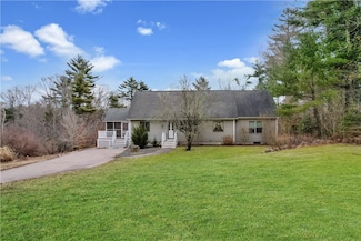 41 Indian Cedar Dr, Charlestown, RI 02813