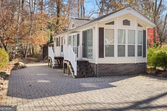 130 Creekview Dr, Cleveland, GA 30528