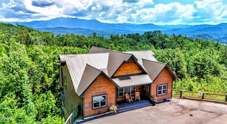 1529 Majestic Mountain Dr, Sevierville, TN 37876