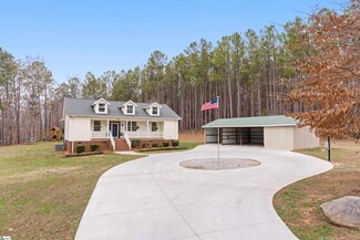 1276 Calvin Bridges Rd, Laurens, SC 29360