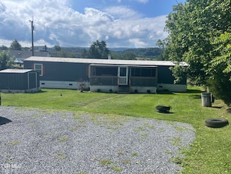 293 Old Fincastle Rd, Lebanon, VA 24266