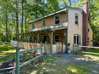 1550 New Sharon Rd, Starks, ME 04911