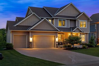 15365 55th Ct N, Plymouth, MN 55446