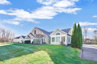 126 Stonybrook Way, South Hadley, MA 01075