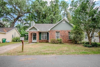 1553 Cinnamon Bear Cir, Tallahassee, FL 32311