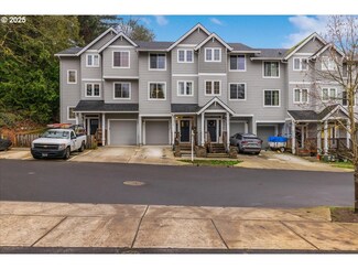 18330 Tickle Creek Ave, Sandy, OR 97055