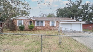 442 Victory St, Gulfport, MS 39507