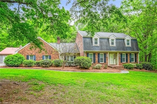197 Hillside Ct, Winston Salem, NC 27107