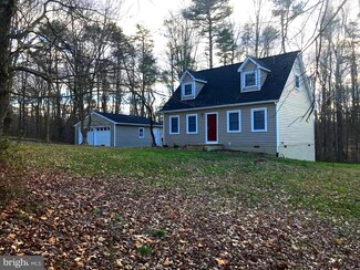 5147 Red Cedar Rd, Sumerduck, VA 22742