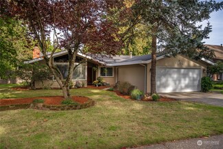12134 NE 141st St, Kirkland, WA 98034