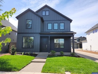2911 Olympic St, Woodburn, OR 97071