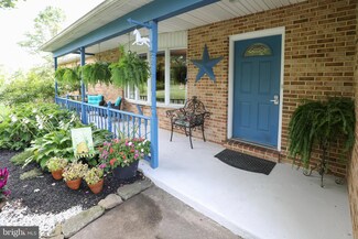 2 Chelfield Rd, Dublin, PA 18917