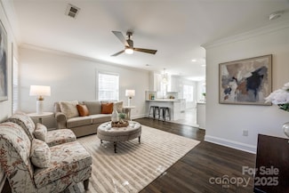 119 N Smallwood Place, Charlotte, NC 28216
