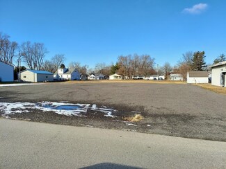 502 E Walnut St, Rensselaer, IN 47978