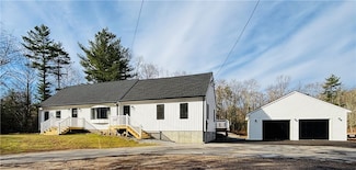 22 Paris Olney Hopkins Rd, Foster, RI 02825