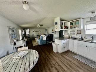 918 Reed Canal Rd Unit 266, South Daytona, FL 32119