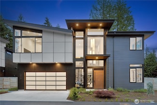 13220 NE 70th St, Redmond, WA 98052