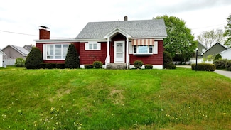 187 Maine Ave, Millinocket, ME 04462