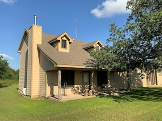 421 Farm To Market 4, Jacksboro, TX 76458