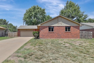 7800 W Suncrest St, Wichita, KS 67212