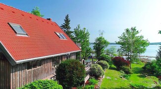 461 Paul Bunyan Rd, Gouldsboro, ME 04607