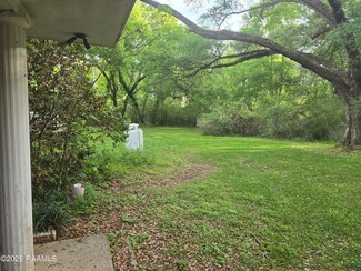 827 E Butcher Switch Rd, Lafayette, LA 70507