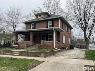 822 S Mcarthur St, Macomb, IL 61455