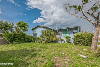 2233 S Peninsula Dr, Daytona Beach, FL 32118