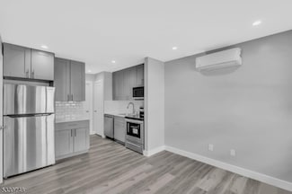 1300 Fulton St Unit 3, Rahway, NJ 07065